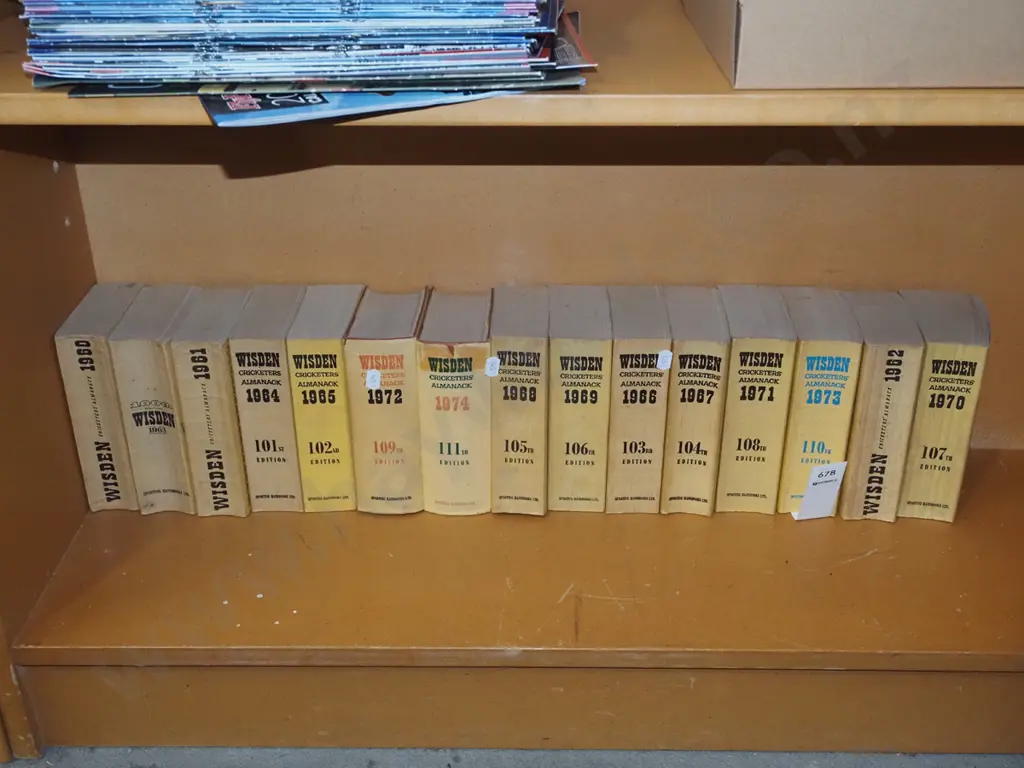 various 1960s/70s Wisden cricket almancs Image 1++