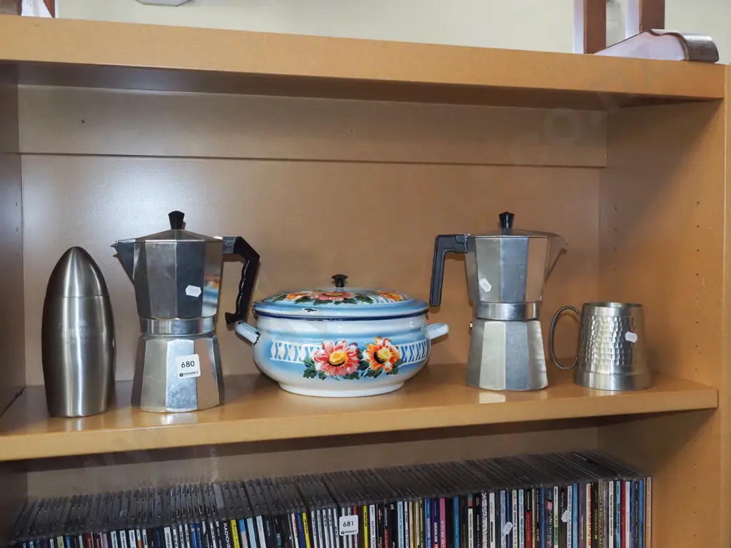 stove topespresso maker, casserole etc Image 1++