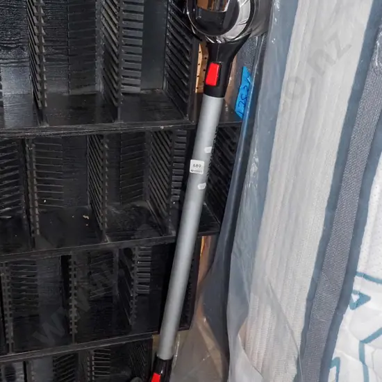 Invictus stick vacuum