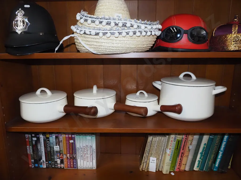 Nood long handled enamel pots, stock pot Image 1++