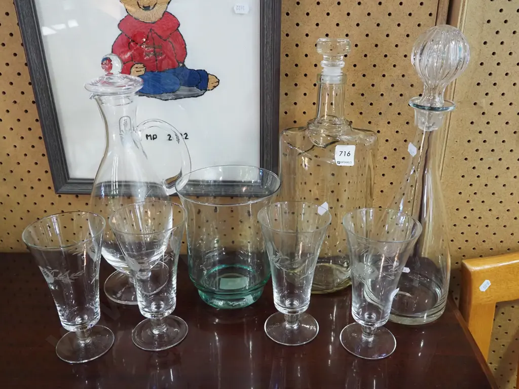 3 stoppered decanters, etched glasses, vase Image 1++
