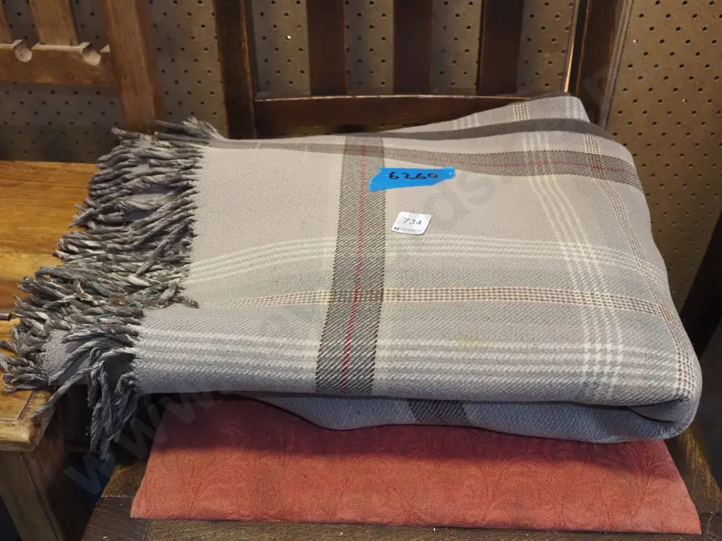 travel blanket Image 1++