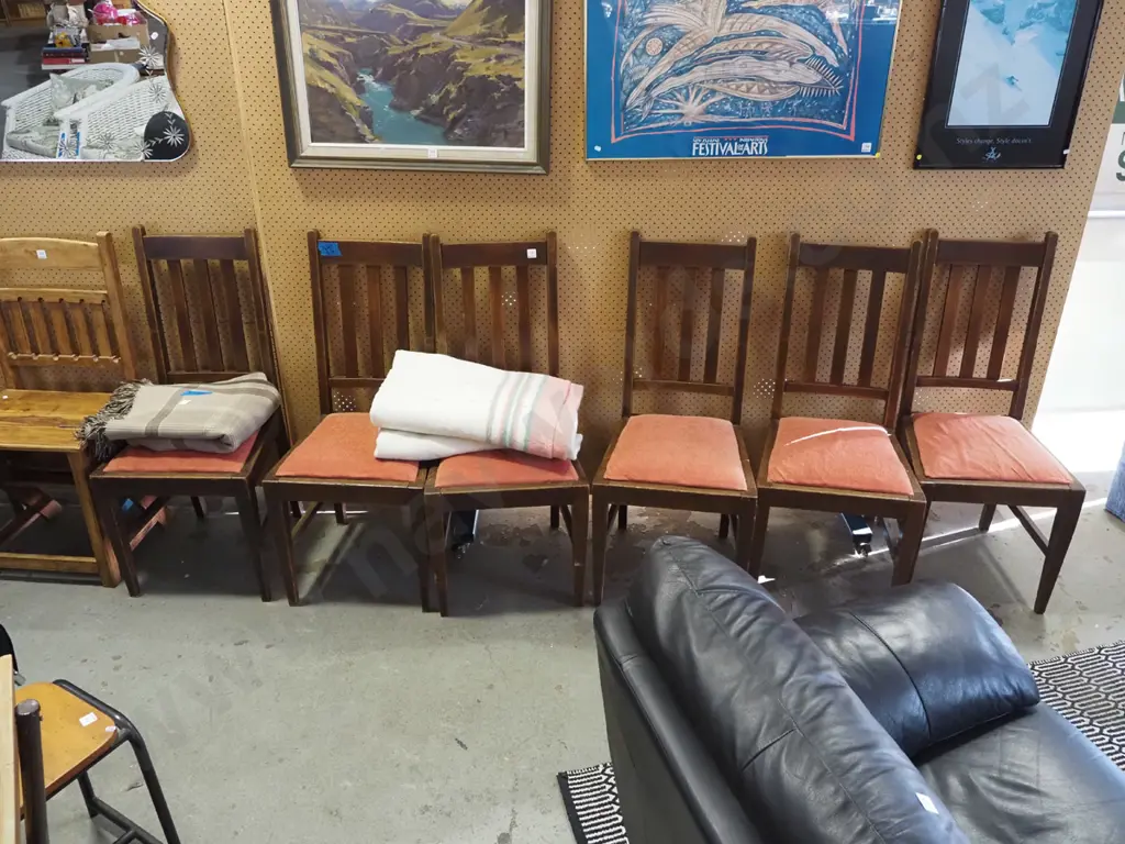 4x oak slat back dining chairs Image 1++