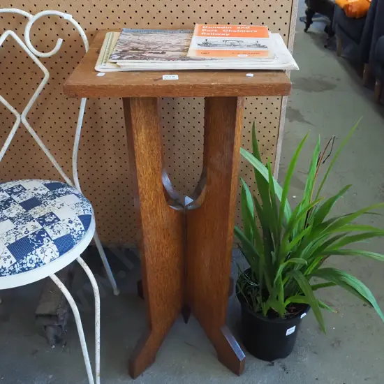 oak jardiniere stand - varnish  needs attention