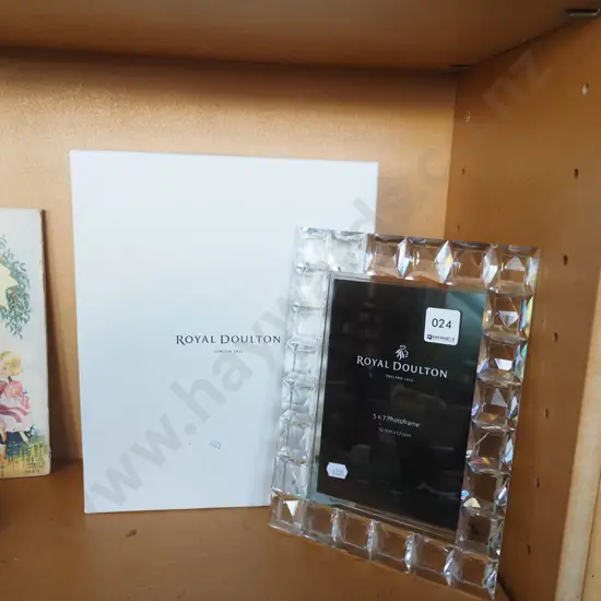 boxed Royal Doulton photo frame