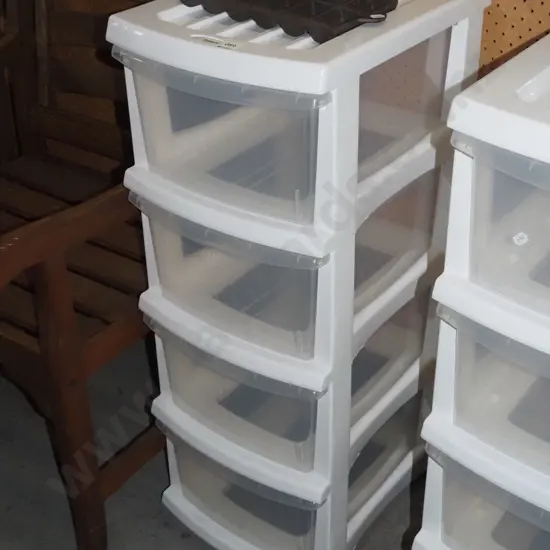 Taurus plastic 4 drawer chest