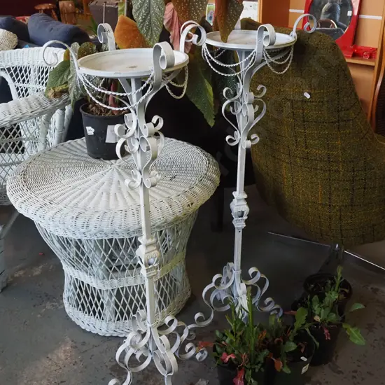 pair of matching white painted wrought metal jardiniere stands H-950