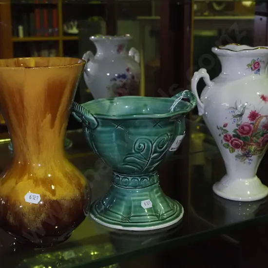 Blue Mountain and 2x other vases Tallest H-230