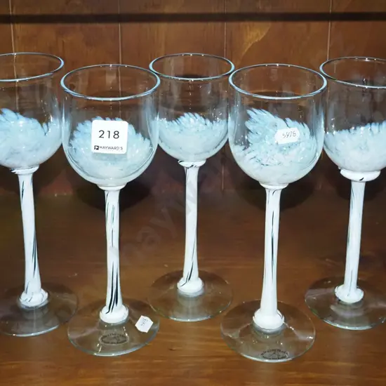5x long stemmed wine glasses H-230