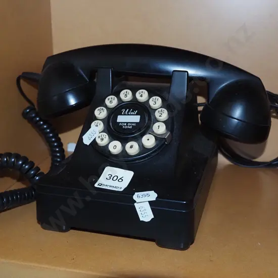 reproduction push button phone