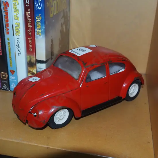 tin model VW beetle