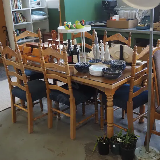 turned leg oak dining table with glass top and 6 matching ladder back chairs - wear to varish