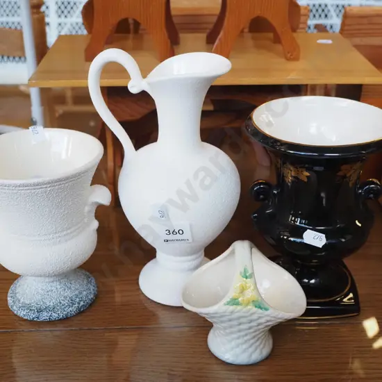 3x vases, small ceramic basket