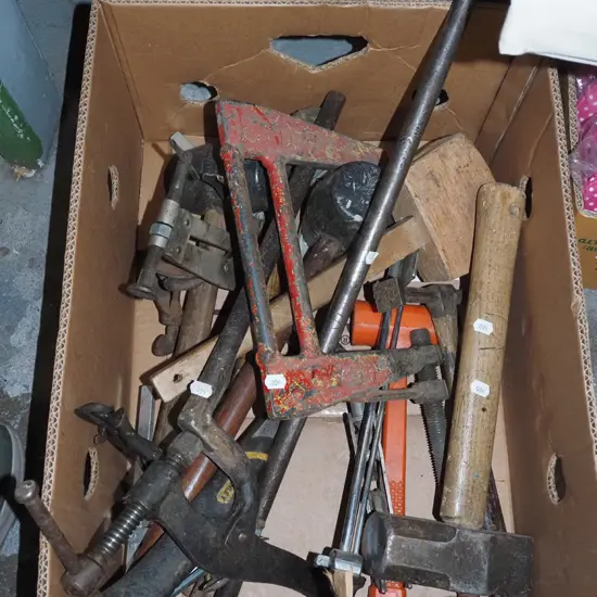 box; heavy hammer, clamps, wooden mallet etc