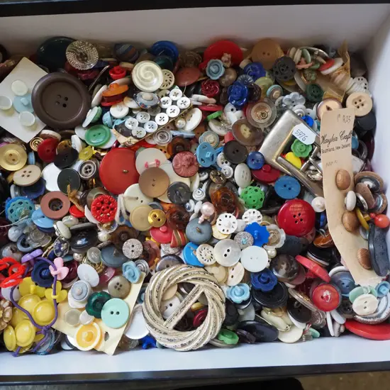 box of buttons