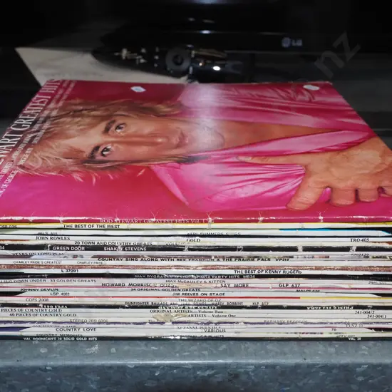 LPs; Rod Stewart, John Rowles, Charlie Pride etc
