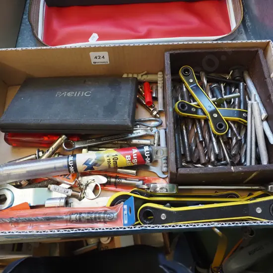 box; ratchet spanners, drill bits, screwdriver, part protractor set etc