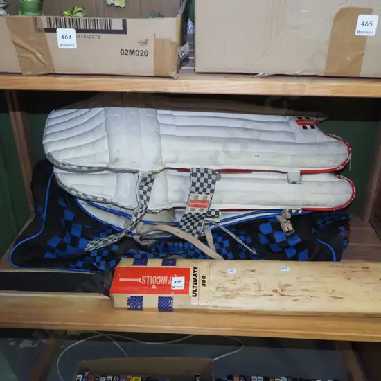 Grey Nicolls cricket bat and pads