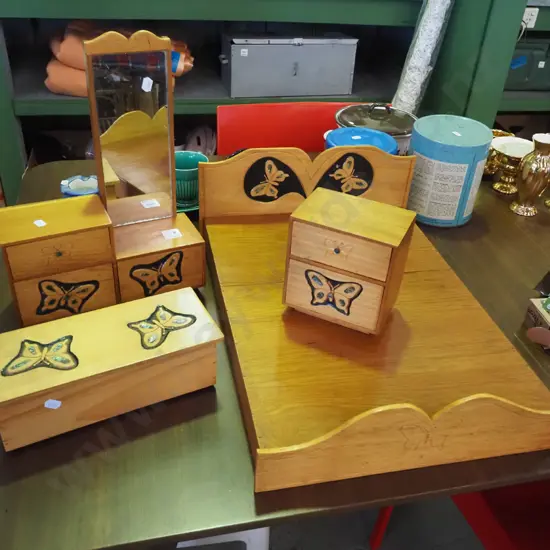 homemade butterfly decorated dolls furniture