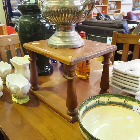 small mahogany wooden stand H-250