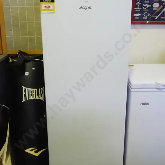 Aqua upright fridge H-1430 W-550 D-540