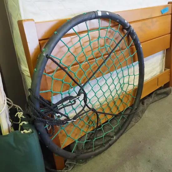 child's hanging swing seat