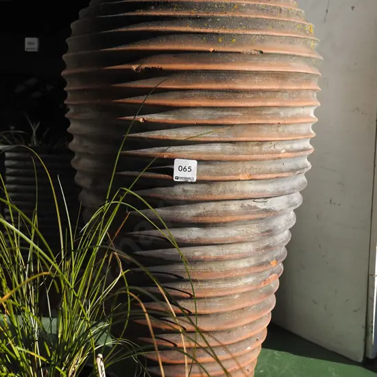 tall ribbed terracotta garden planter H-600