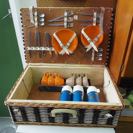 retro picnic hamper and contents