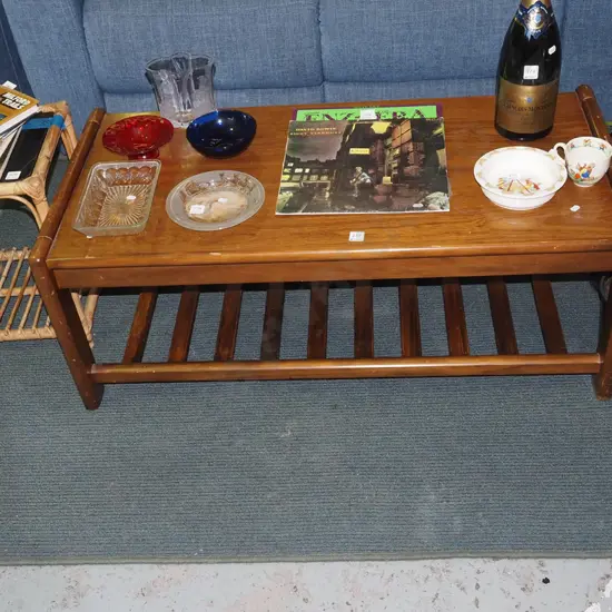 green edged carpet square L-1640 W-1260