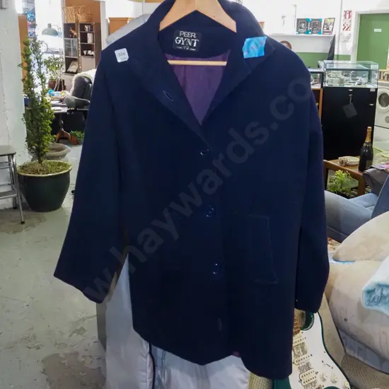 Peer Gynt size 10 blue coat