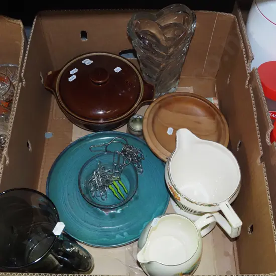 box of jugs, glass vase, casserole, chips and dip dish etc