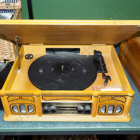 reproduction gramophone