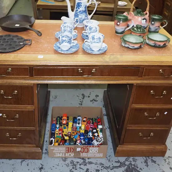 mahogany 9 drawer gold embossed leather top kneehole desk H-770 W-1240 D-640