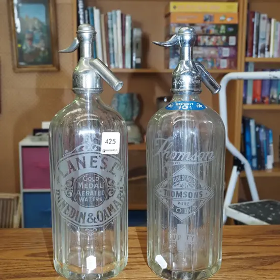 2x Thomps soda syphons