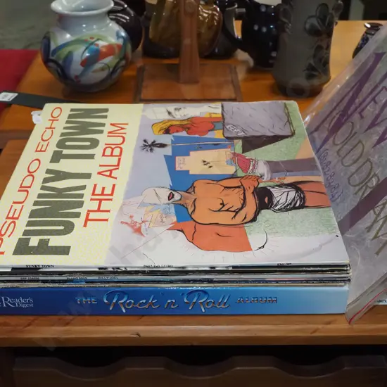 LPs; Pseudo Echo, Simple Minds, Moodie Blues etc