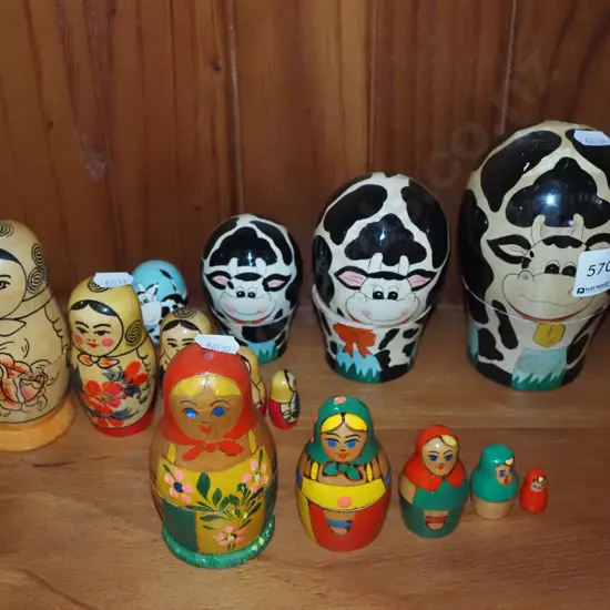 3x sets of Russian dolls