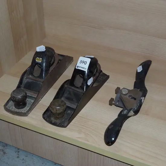 2x vintage bull nose planes, spoke shave