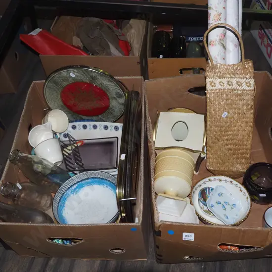 2x boxes; floral wall paper, milk bottles, bowls, cups etc - blue dots