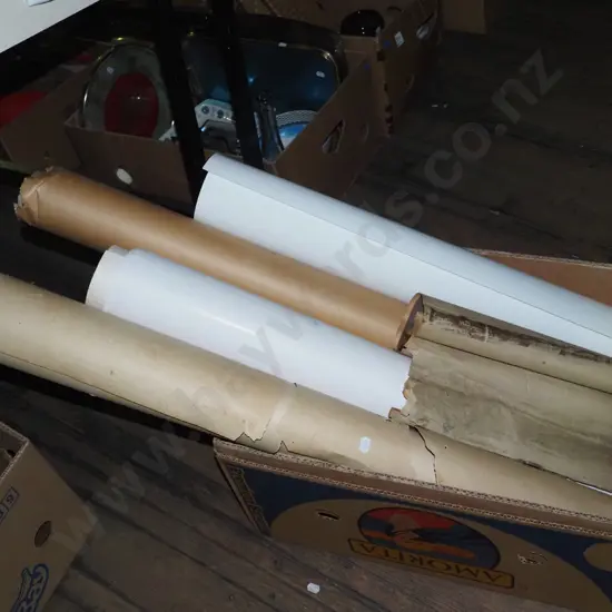 box; posters, scrolls, maps etc