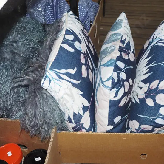 box of cushions
