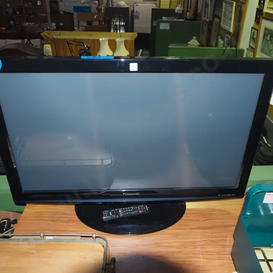 42" Panasonic TV