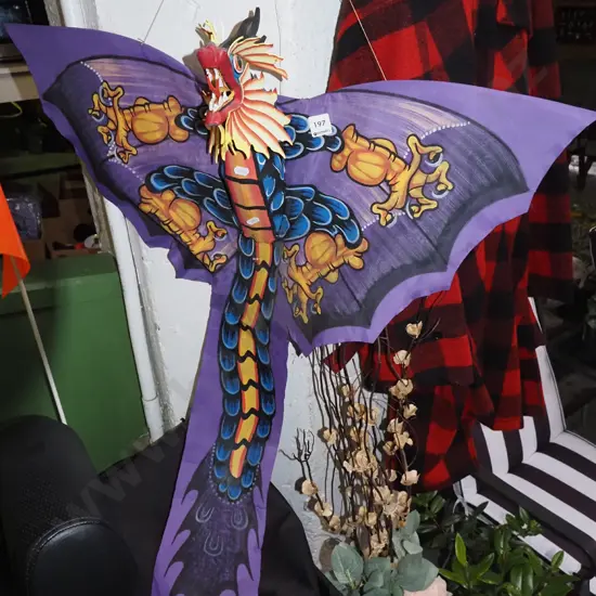 dragon themed kite - no line