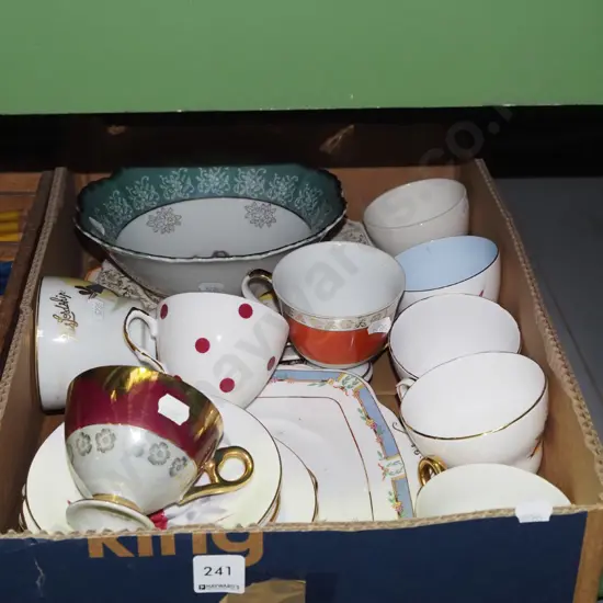 box; tea cups, plates, bowls
