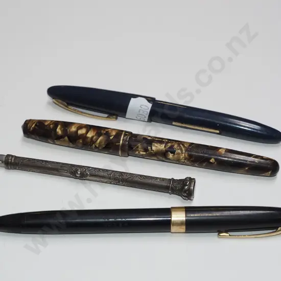 4x fountain pens