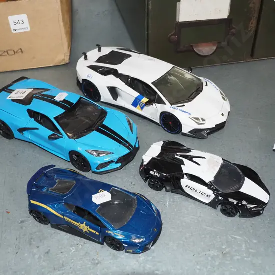 4x model vehicles - slight damage