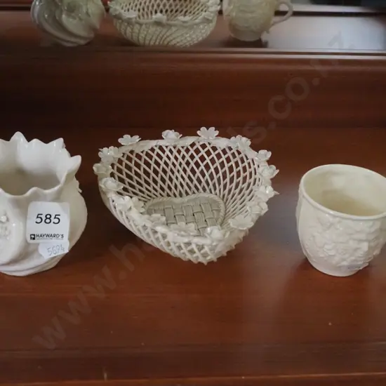 Beelleek woven basket, cup, vase