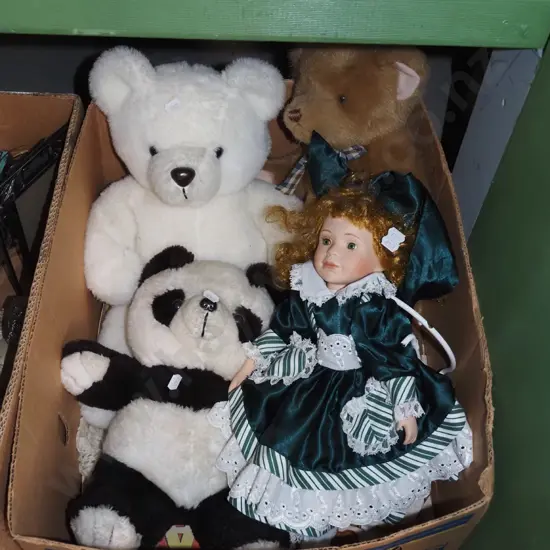box; teddy bears, display doll