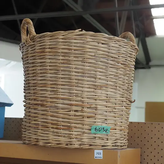cane wood basket H-350