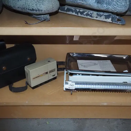 scales, Hanimex film camera