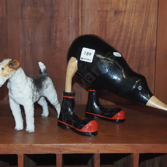 2x figurines - dog, kiwi